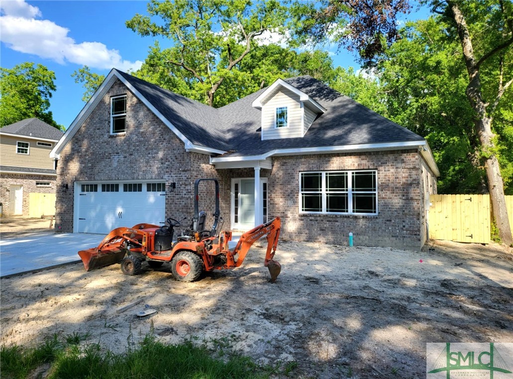 130 N Skinner Avenue Property Photo 1