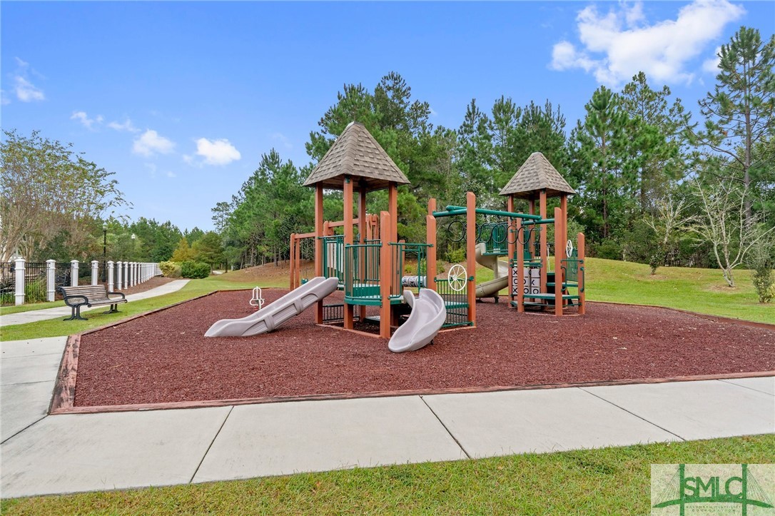 139 Holloway Hill Property Photo 45