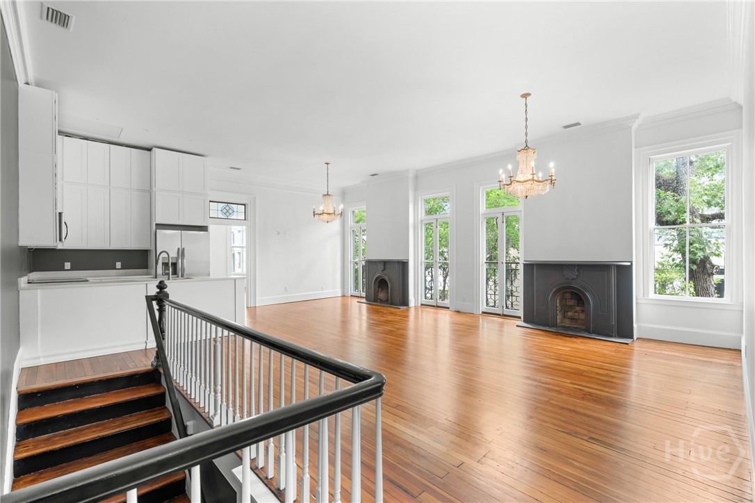 417 Whitaker Street Property Photo 17