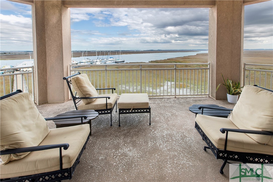 Islands Hs Real Estate Listings Main Image