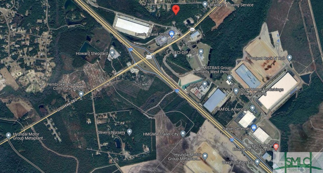 120 Interstate Centre Boulevard Property Photo 2