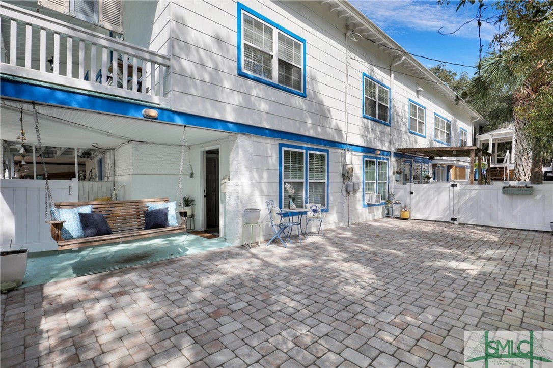 24 Van Horne Avenue Property Photo 36