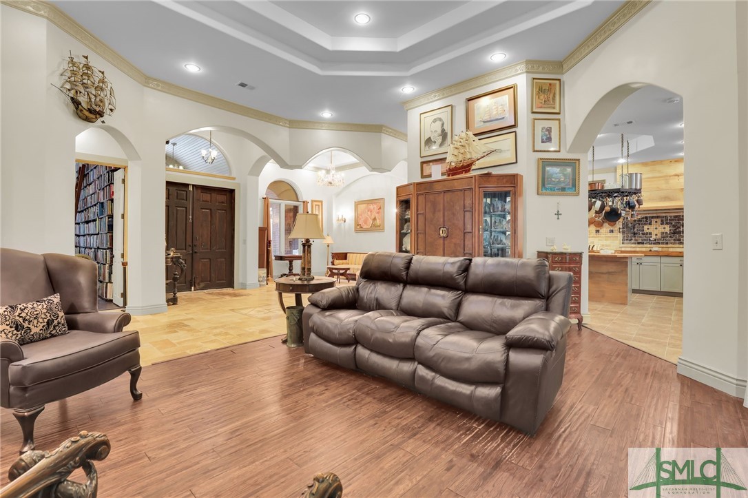 2132 Grove Point Road Property Photo 11