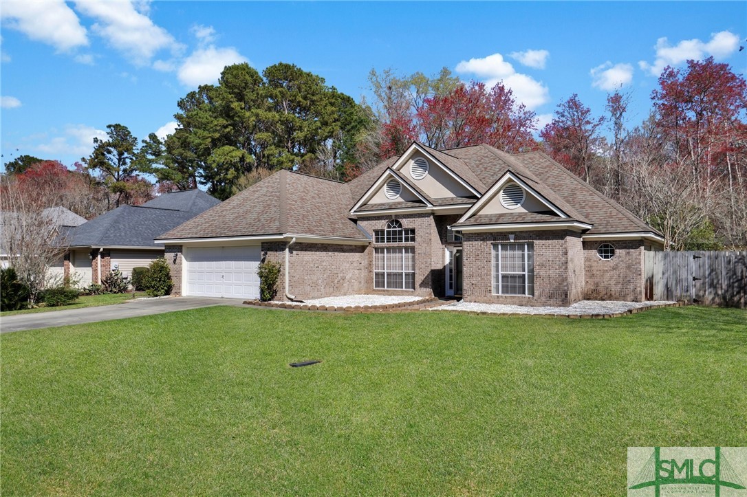 138 Cross Creek Drive Property Photo