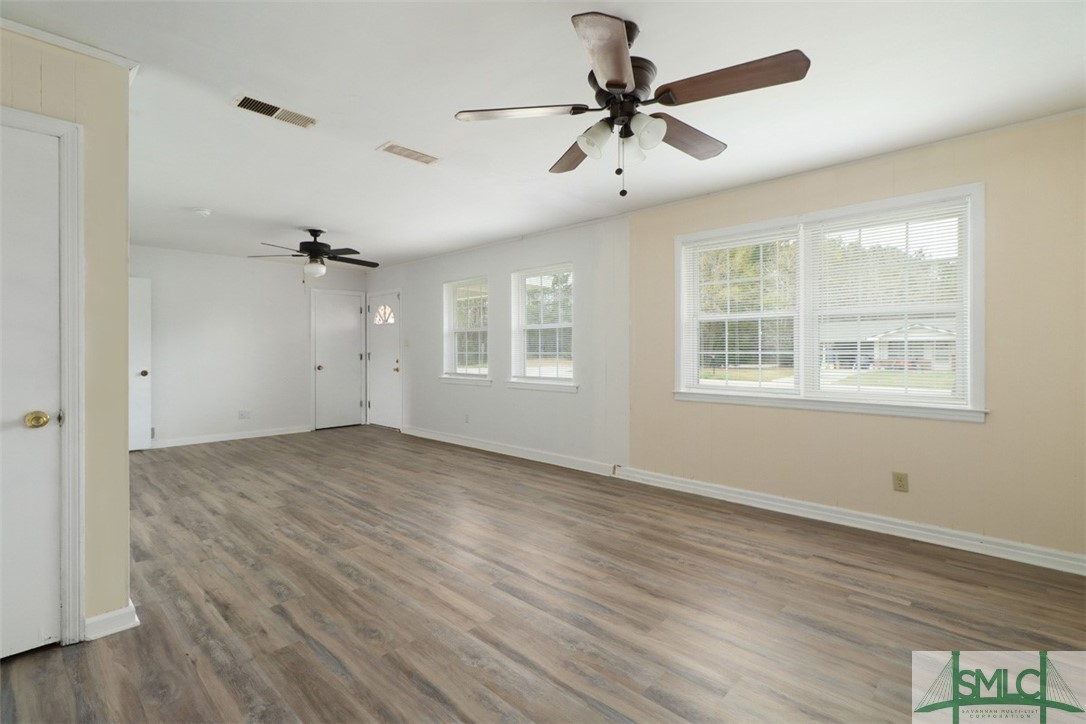 107 15th Street W A Property Photo 3