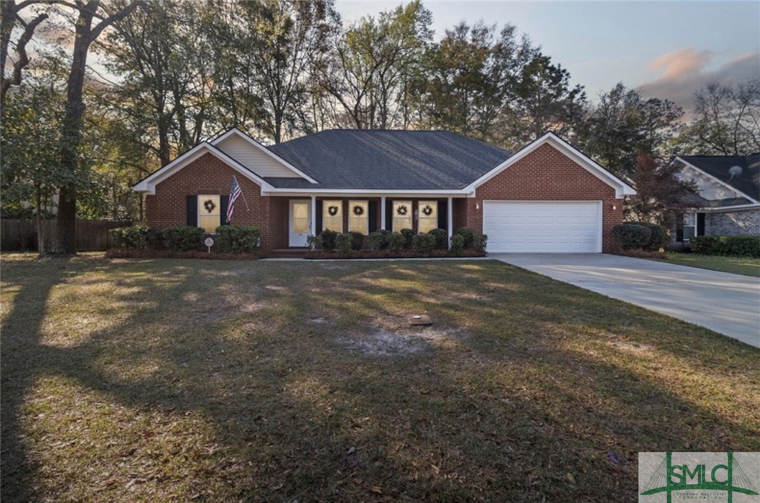 Effingham High Real Estate Listings Main Image