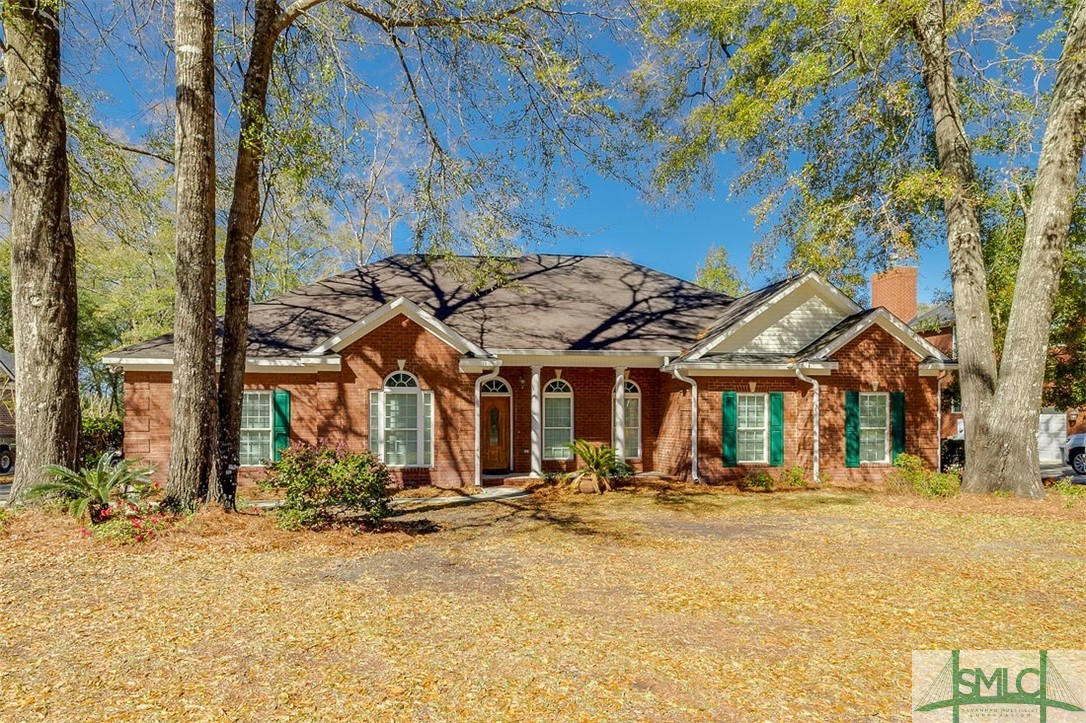 180 Royal Oak Drive Property Photo 1