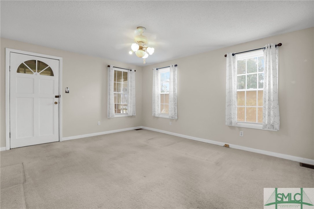 1401 Jones Avenue Property Photo 9