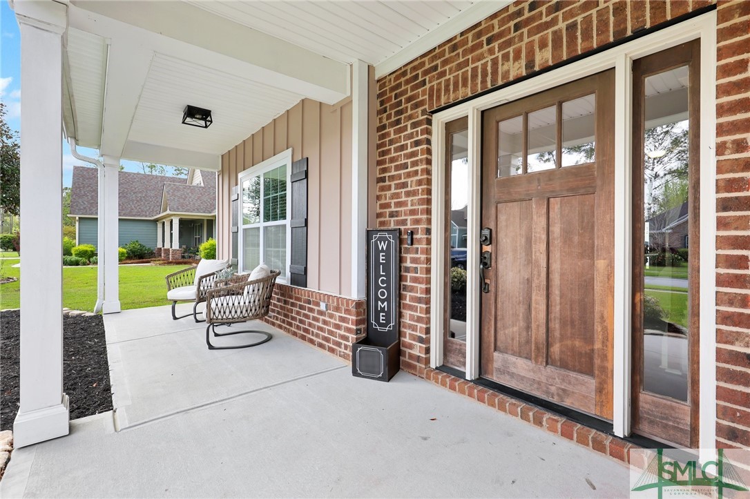 212 Blandford Way Property Photo 4