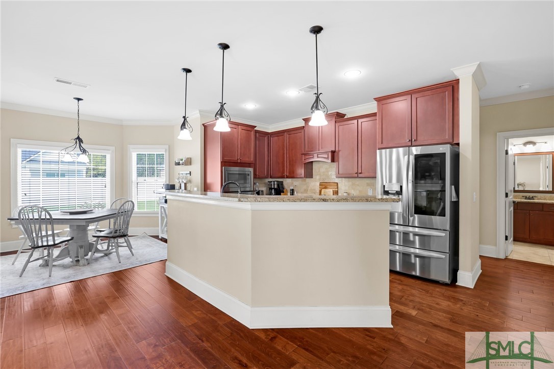 212 Blandford Way Property Photo 11