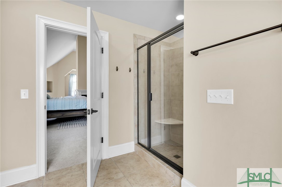 212 Blandford Way Property Photo 34