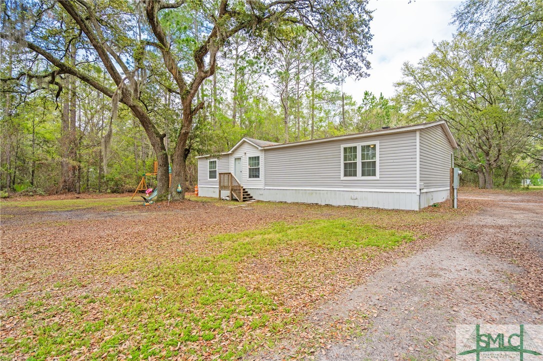 144 Whispering Pines Road Property Photo