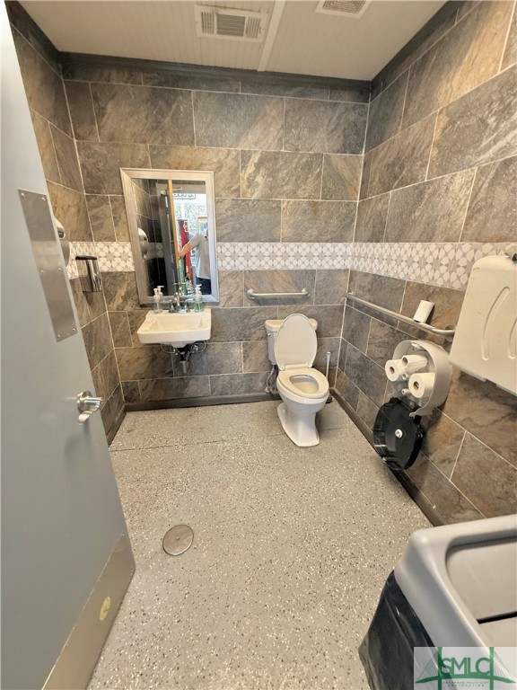 6134 Elim Church Road Ne Property Photo 6