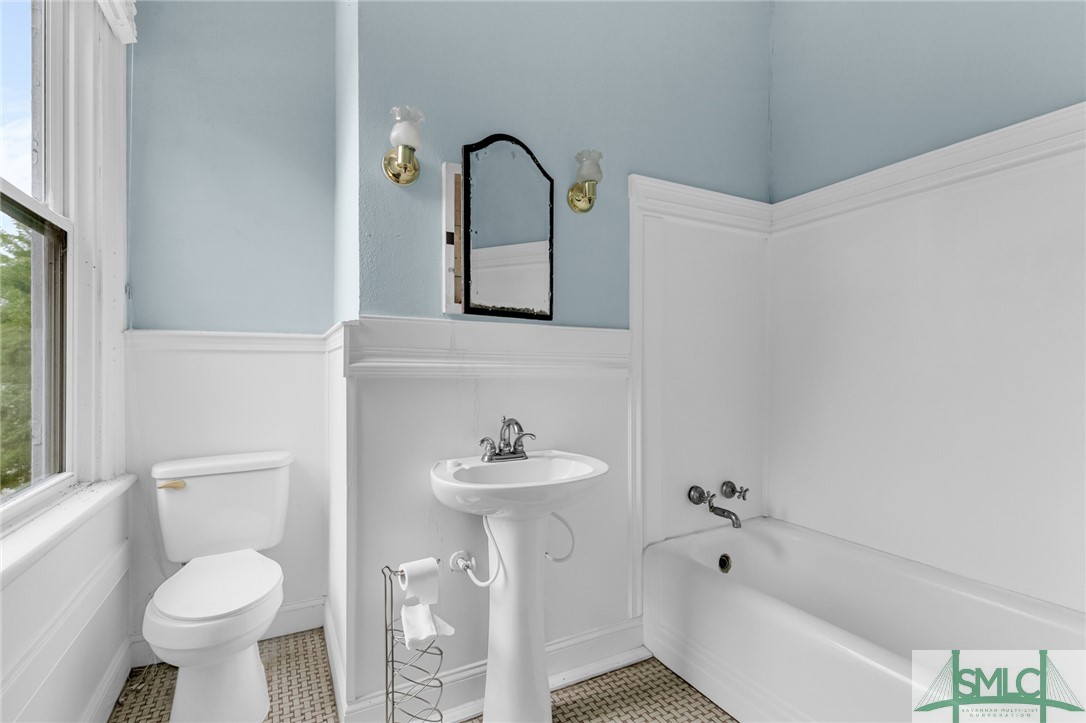 104 Central Boulevard Property Photo 23