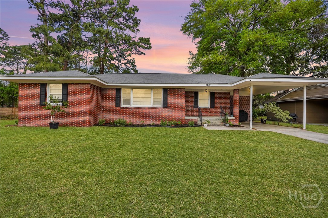 2208 Lorraine Court Property Photo 1