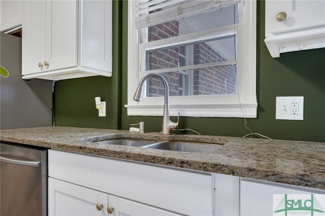 2208 Lorraine Court Property Photo 13