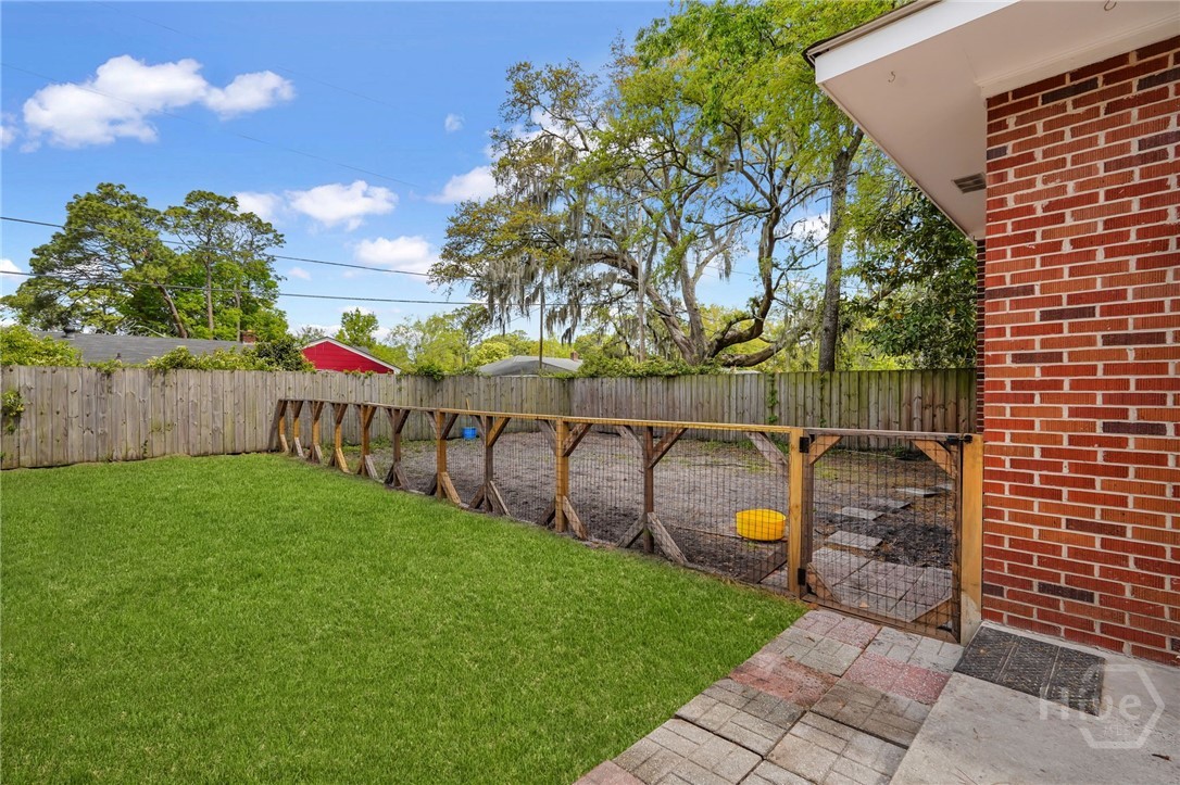 2208 Lorraine Court Property Photo 24