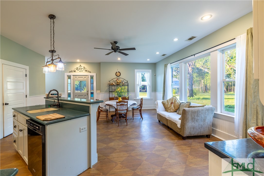1151 Harry Lindsay Road Property Photo 17