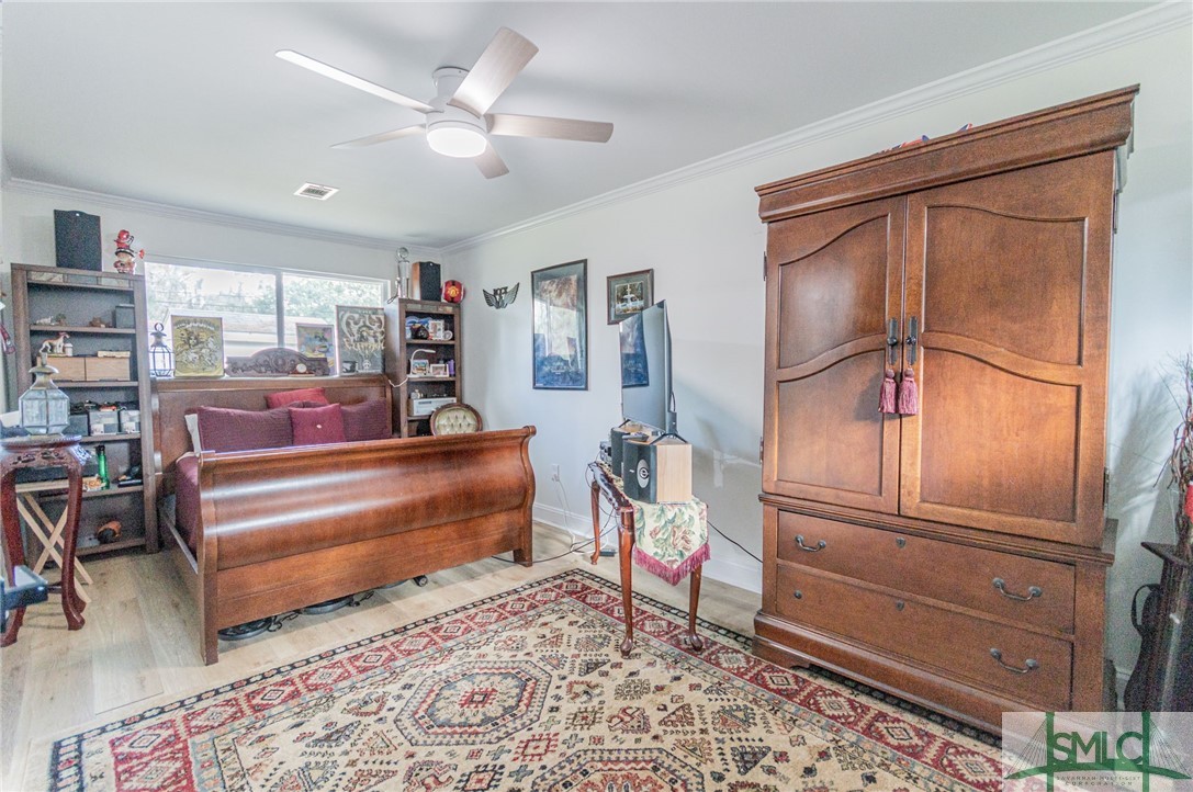 120 Burbank Boulevard Property Photo 22
