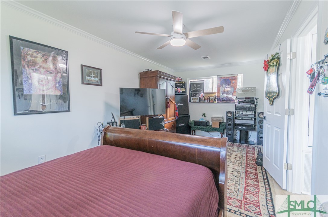 120 Burbank Boulevard Property Photo 23