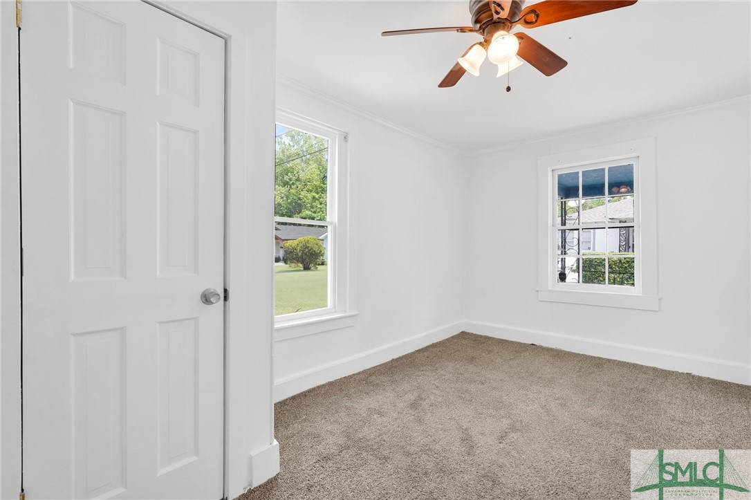627 W 48th Street Property Photo 35