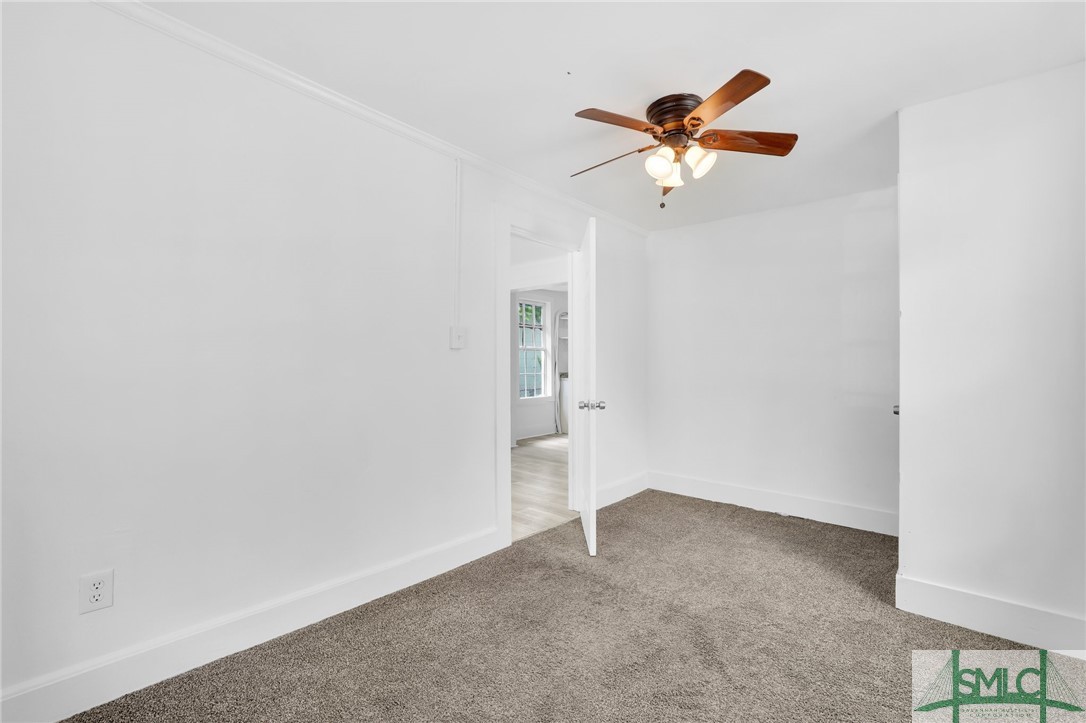 627 W 48th Street Property Photo 38
