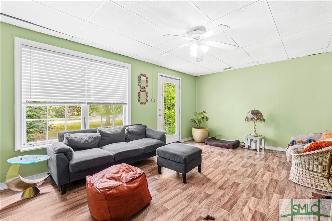 208 Appleby Road Property Photo 7