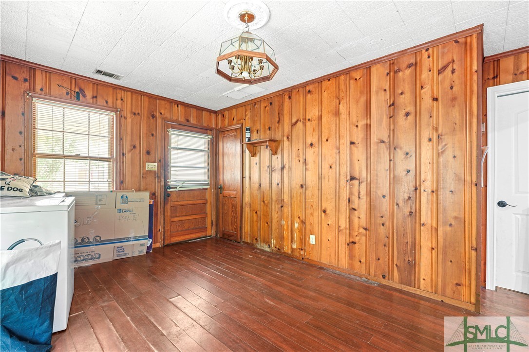 208 Appleby Road Property Photo 12