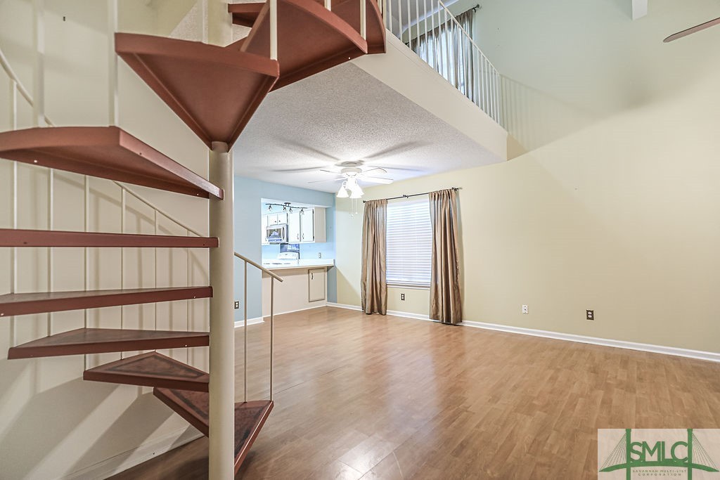 5 Hidden Lake Court Property Photo 6