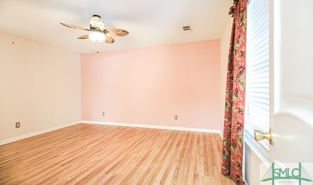 5 Hidden Lake Court Property Photo 18