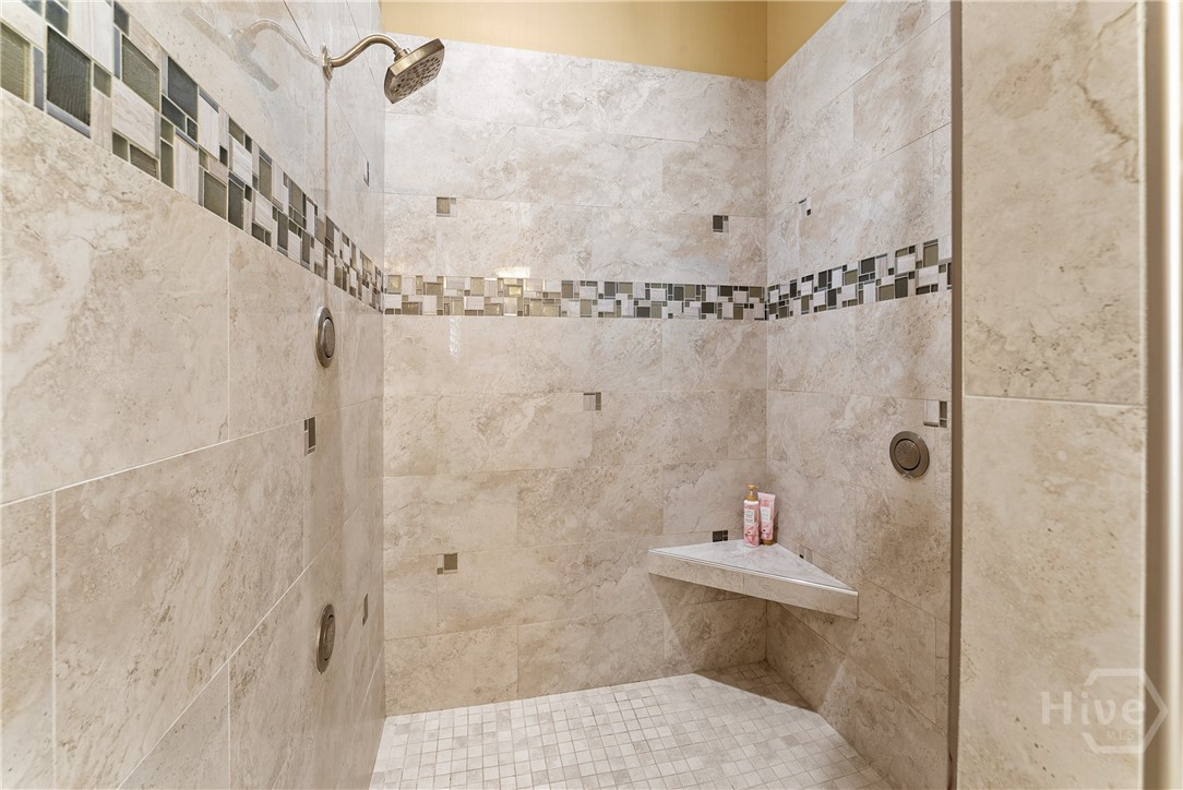 3 Cobham Draw Property Photo 19