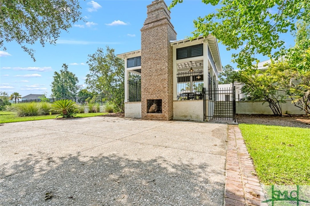 220 James Drive Property Photo 38