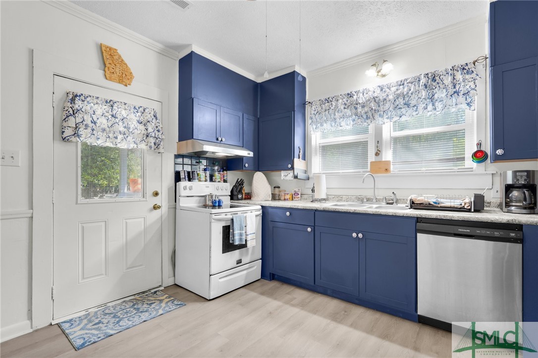 614 S Main Street Property Photo 13