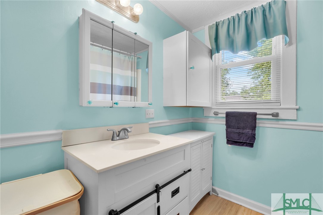 614 S Main Street Property Photo 20