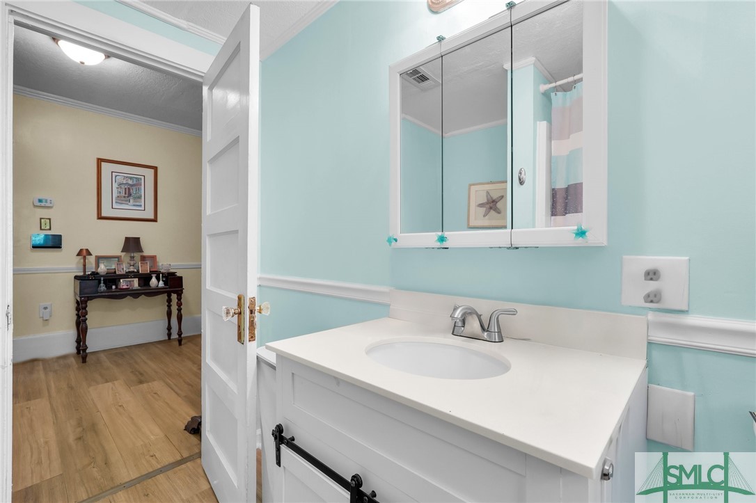 614 S Main Street Property Photo 21