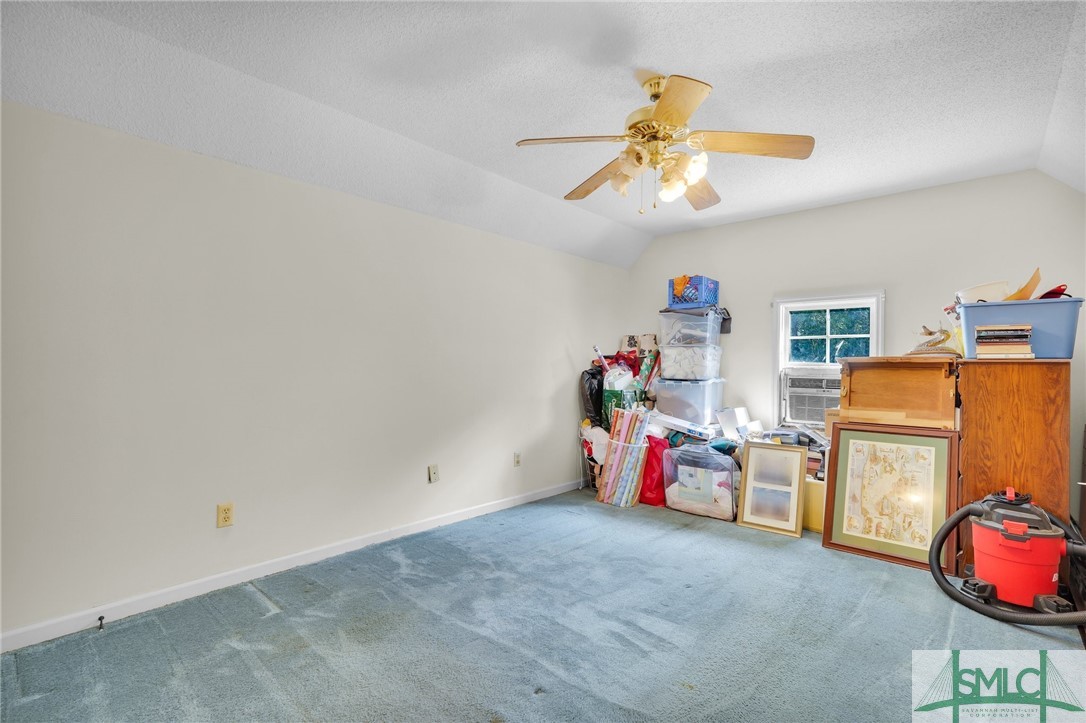 614 S Main Street Property Photo 28