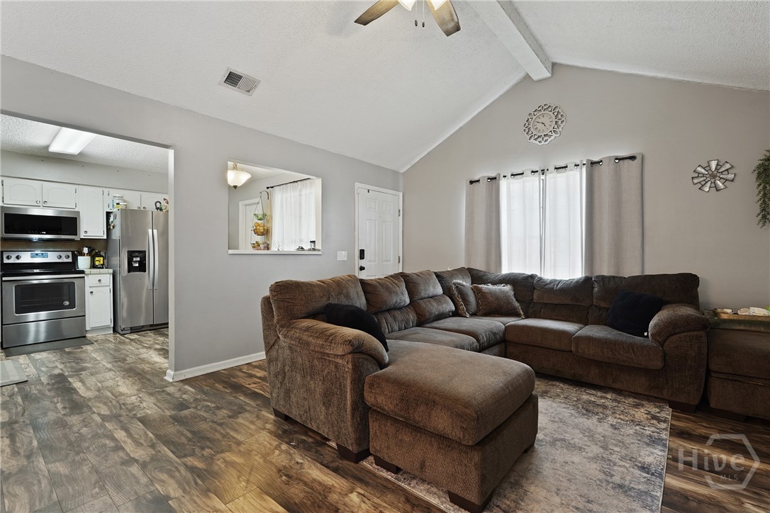 1405 Desert Storm Drive Property Photo 12