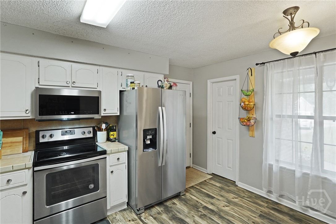 1405 Desert Storm Drive Property Photo 15
