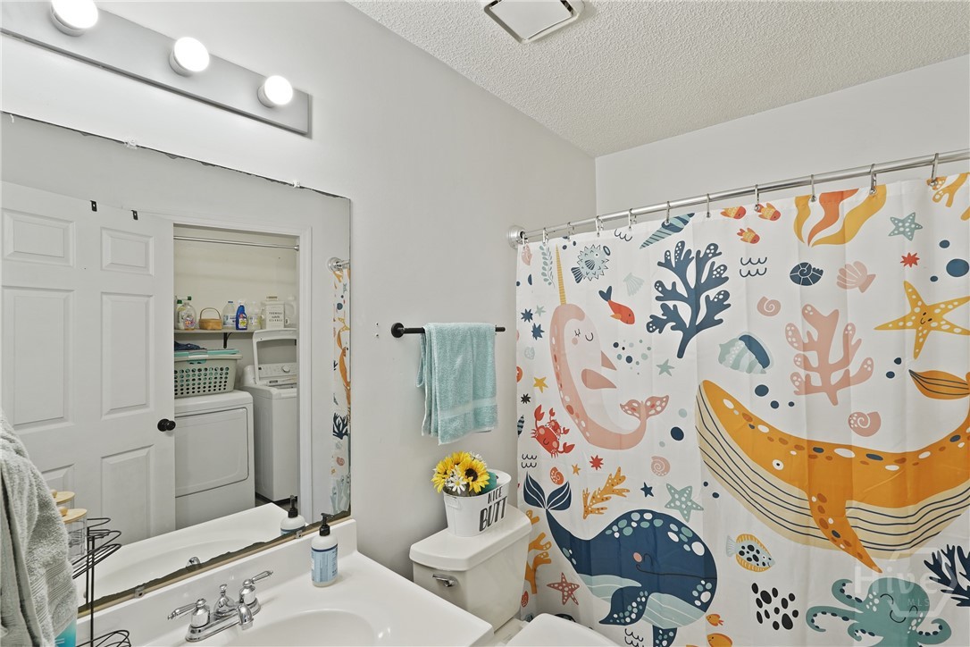 1405 Desert Storm Drive Property Photo 27
