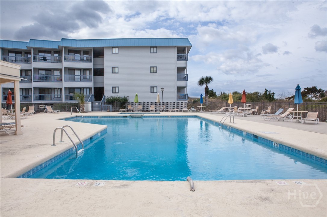 1217 Bay Street Property Photo