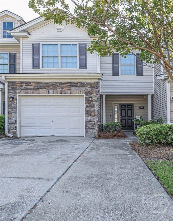 1125 Canyon Oak Loop Property Photo 1