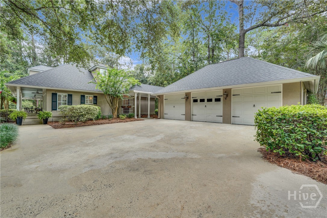128 Baymeadow Point Property Photo 1