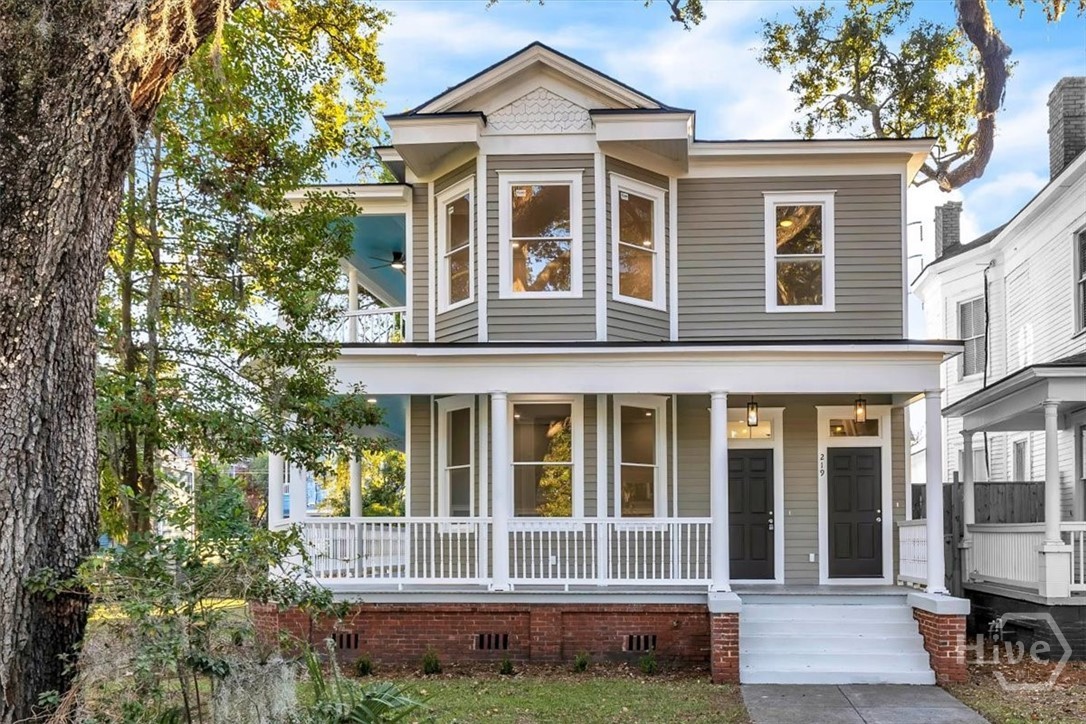 217/219 W 36th Street Property Photo 1