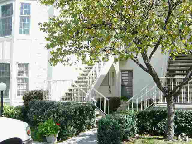 2614 Executive Way Property Photo 1