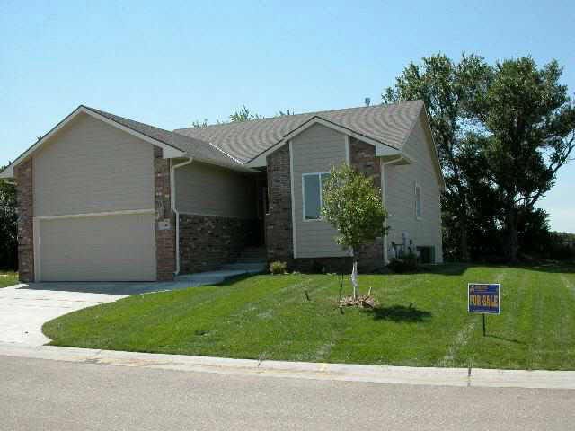 14001 E Whitewood Property Photo 1