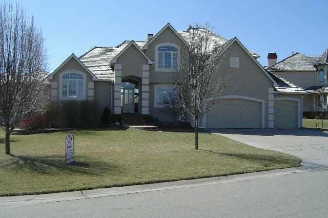 7703 Central Park Property Photo 1