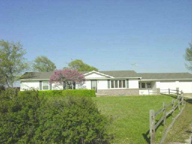 10558 N Greenwich Property Photo 1