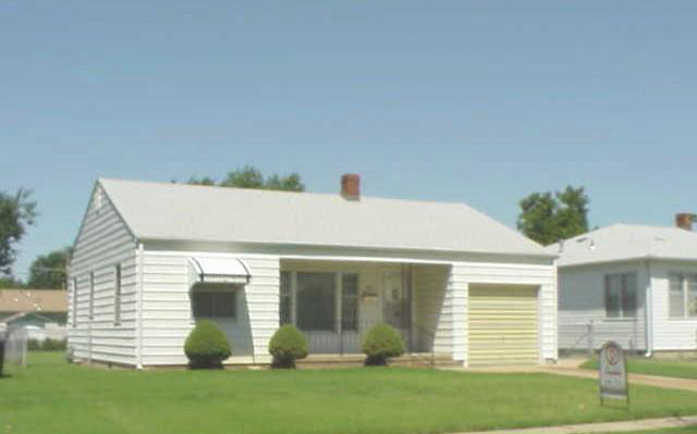 1631 S Green Property Photo 1