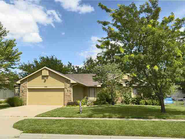 1456 N Parkridge Property Photo 1