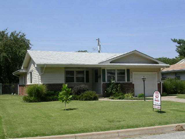 3109 S Martinson Property Photo 1